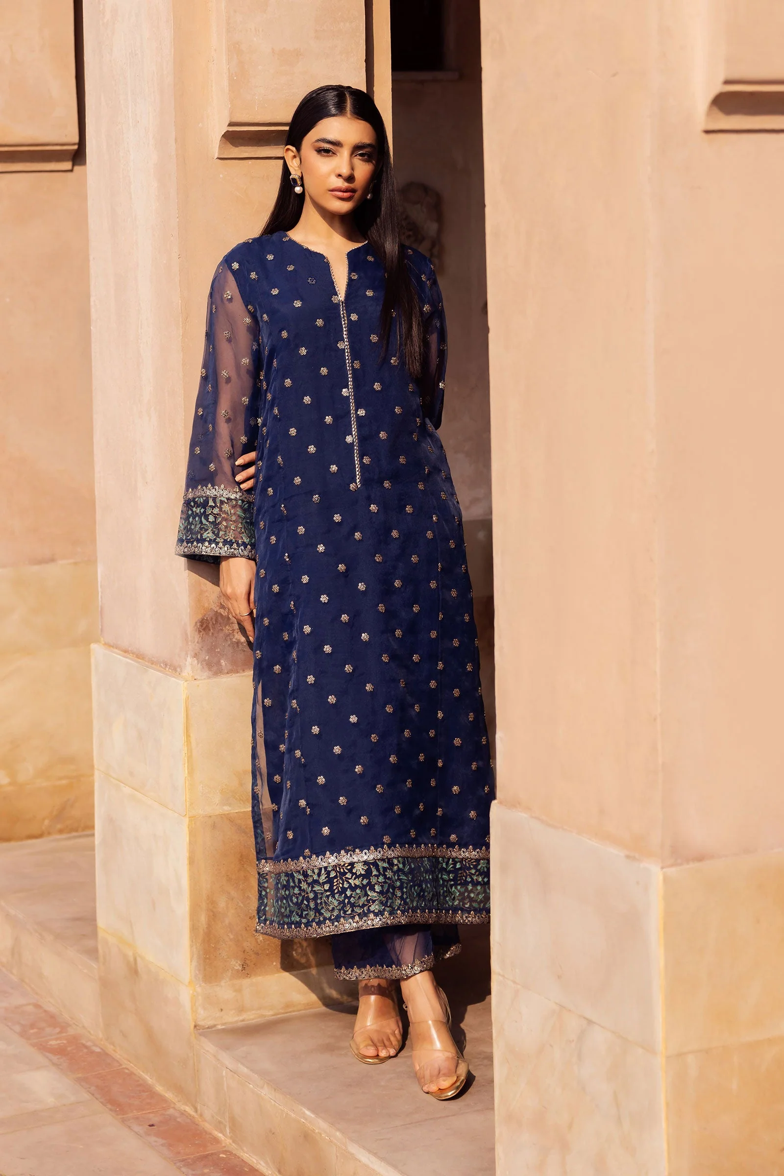 m-basic New Arrivals Formals